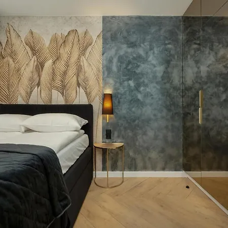 Black And Beige With Balcony And Parking In By Renters Apartment *