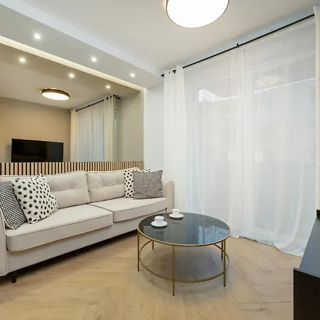 Apartament Black And Beige With Balcony And Parking In By Renters