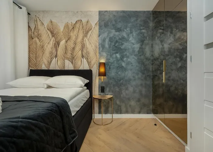 Black And Beige With Balcony And Parking In By Renters 아파트 *